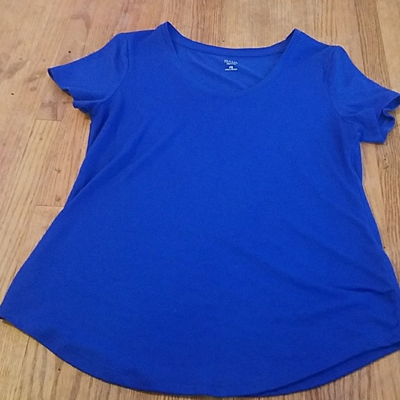 a.n.a Tops - Blue T shirt